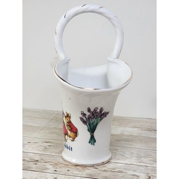 VASE PETER RABBIT BEATRIX POTTER MRS. RABBIT BASKET Frederick Warne‎ & Co 2002 - Picture 3 of 7